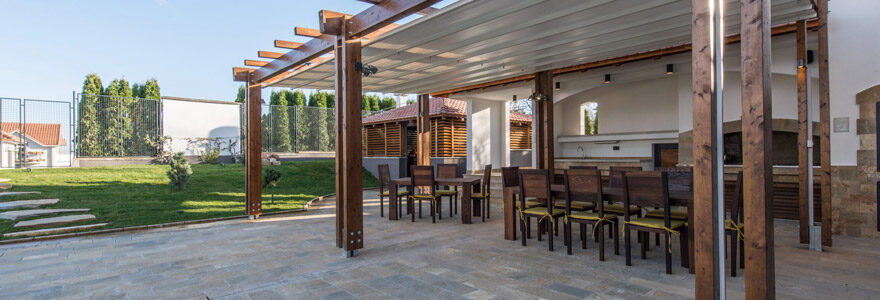 store pour pergola